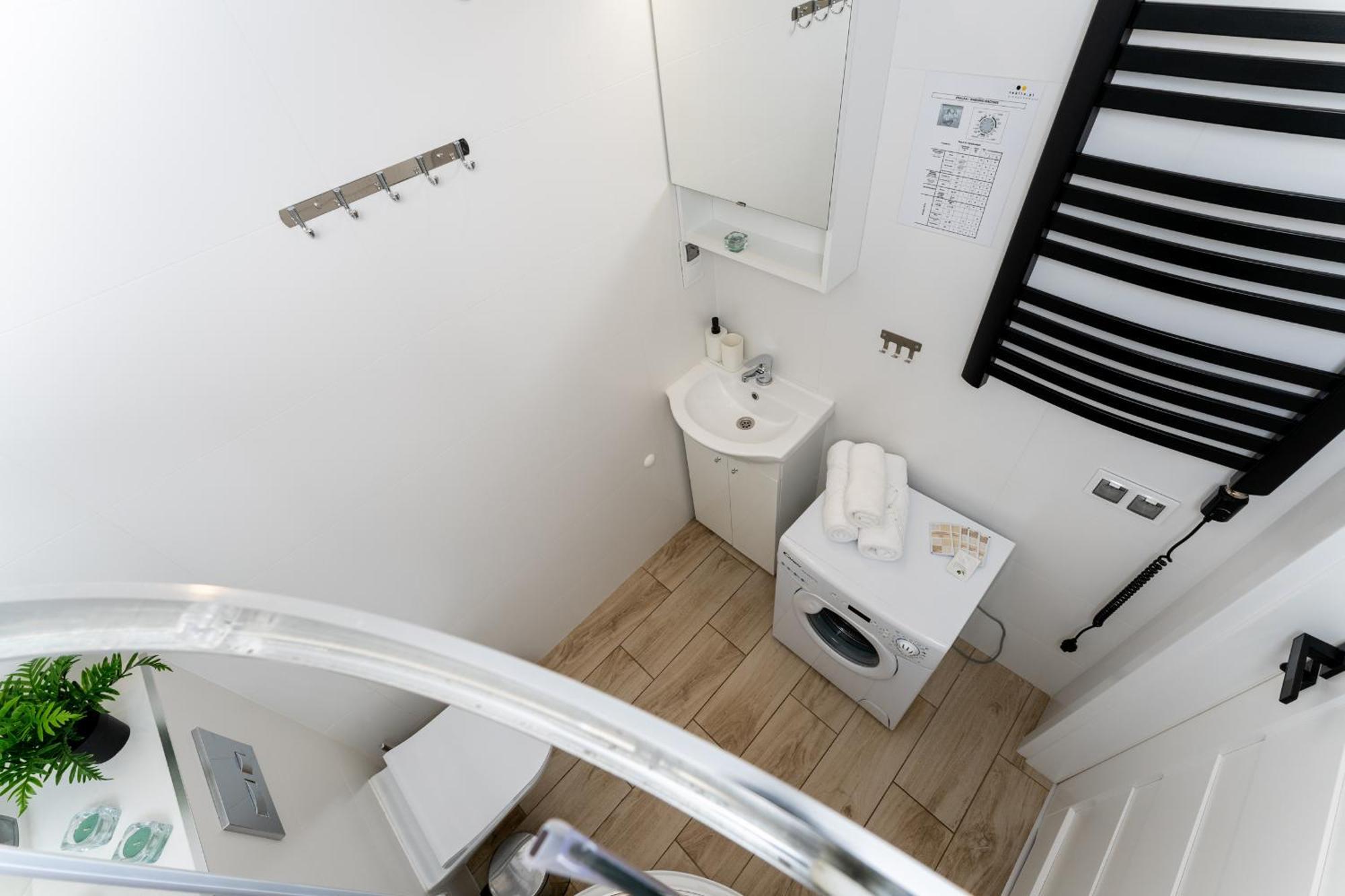 Czarnowiejska Mini Studio With Loggia Krakow Ngoại thất bức ảnh